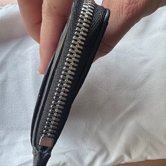 Tiffany & Co. Black Embossed Leather Card Holder - return to Tiffany - Picture 4 of 10